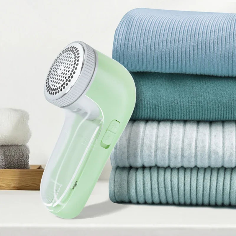 Instant Lint and Dust Remover for Fresh Fabrics