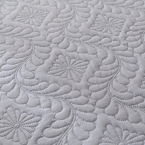 Waterproof Mattress Cover for Refreshing Sleep – Fitted Design