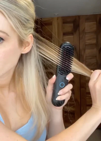 Smoothing Brush for Effortless Hair Styling