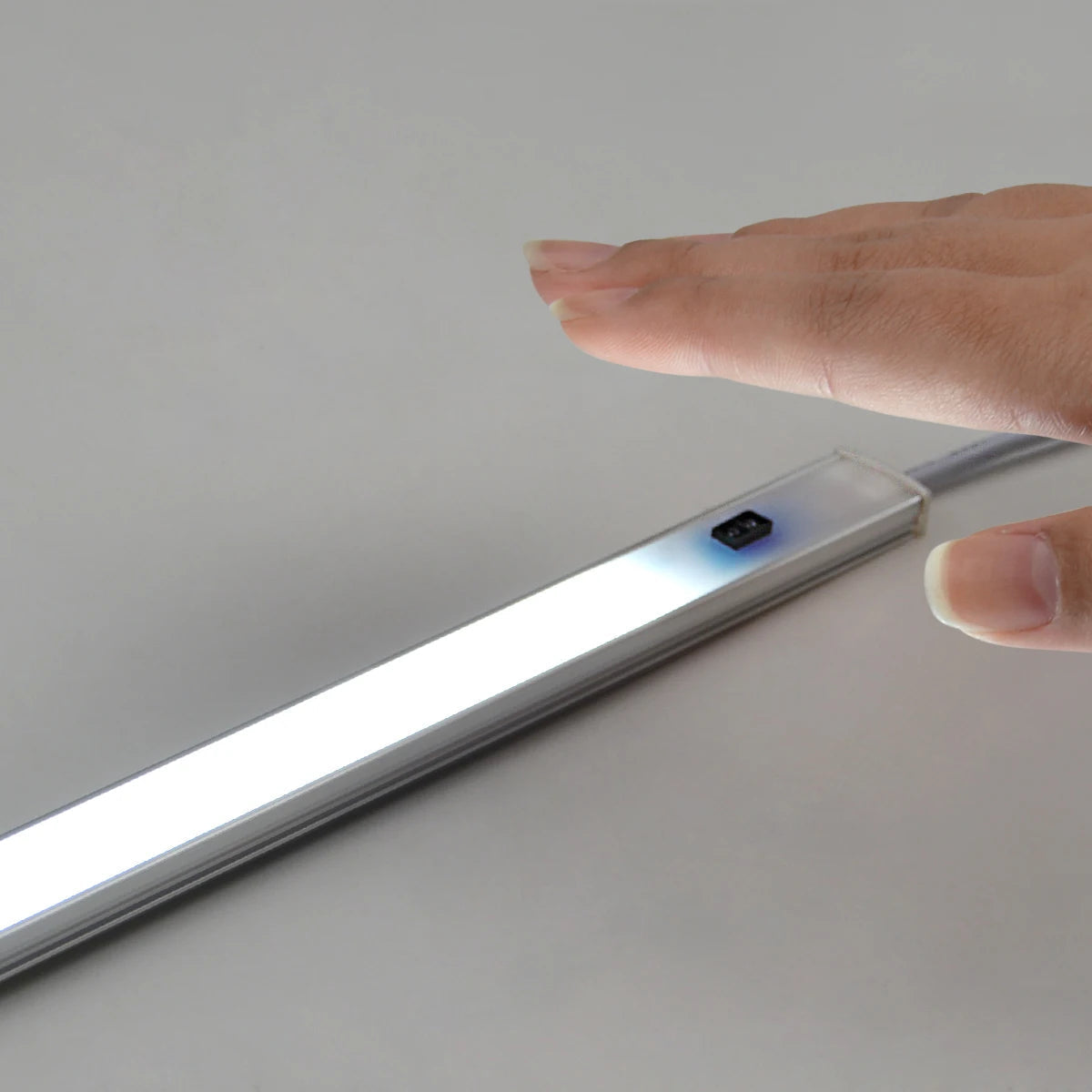 LED Light Strip with Motion Sensor | USB-Powered | Available in 30/40/50 cm | Perfect for Kitchen, Bathroom, and Cabinet Lighting