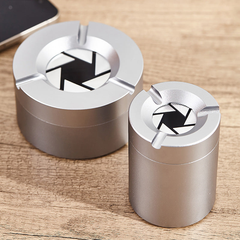 Twist-Lid Ashtray in Stainless Steel – 360° Design
