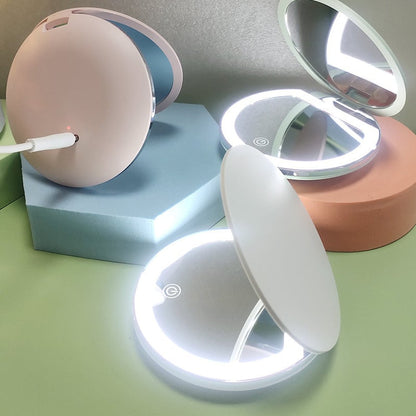 Flawless Makeup On-the-Go with Perfect Lighting