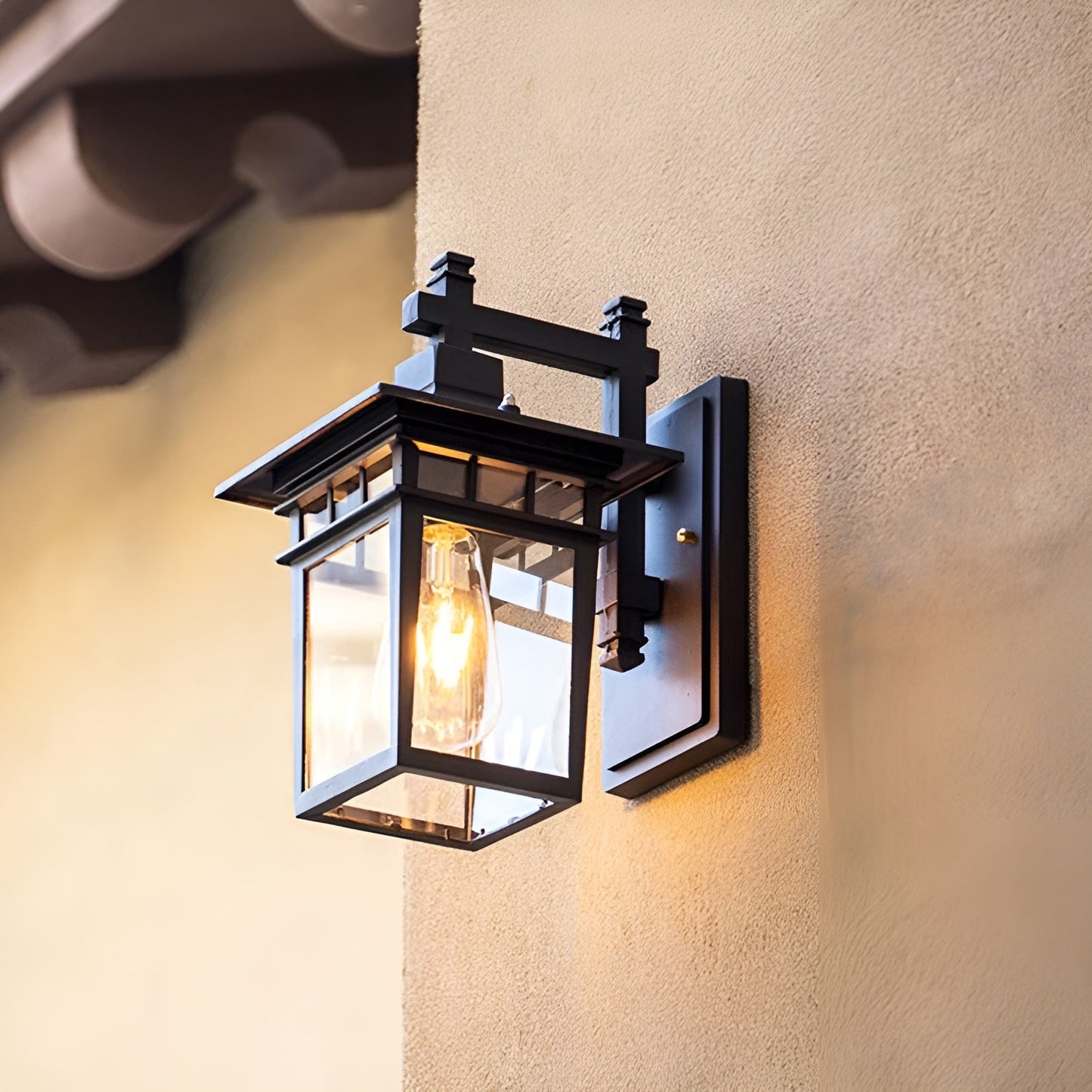 Outdoor Wall Light – Weatherproof & Contemporary Design – Adjustable Head – Available in Black or Bronze