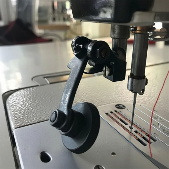Leather Sewing Foot with Rolling Function