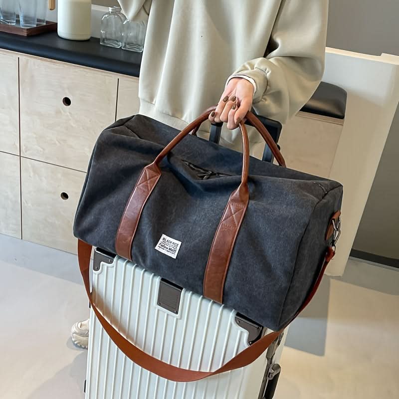 Washed Vintage Weekend Bag with Versatile Storage Compartments