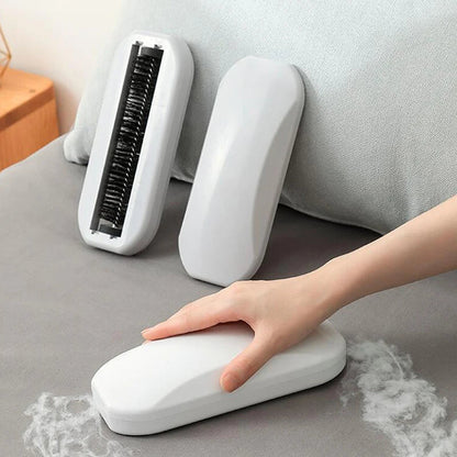 Multi-Functional Dust Brush for Removing Lint and Crumbs from Surfaces