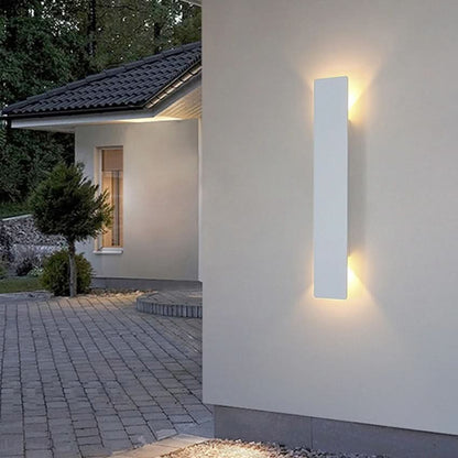 LED Outdoor Wall Light for Patio and Terrace Atmosphere