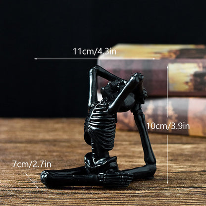 Halloween Figurine – Vintage White or Black Resin Decoration