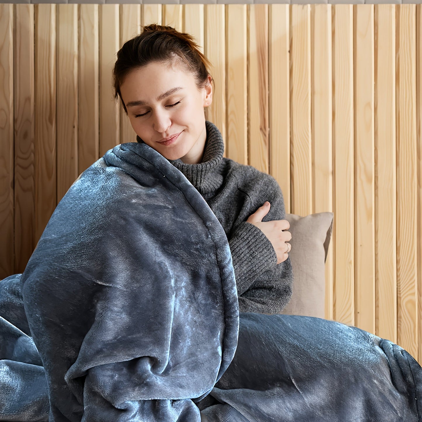 12V Cozy Heated Travel Blanket - Soft Flannel Comfort for Cars & Camping