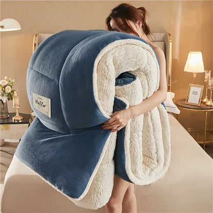 Winter Duvet | Quilted & Triple-Layered | Checkered Design | Warm & Easy Care