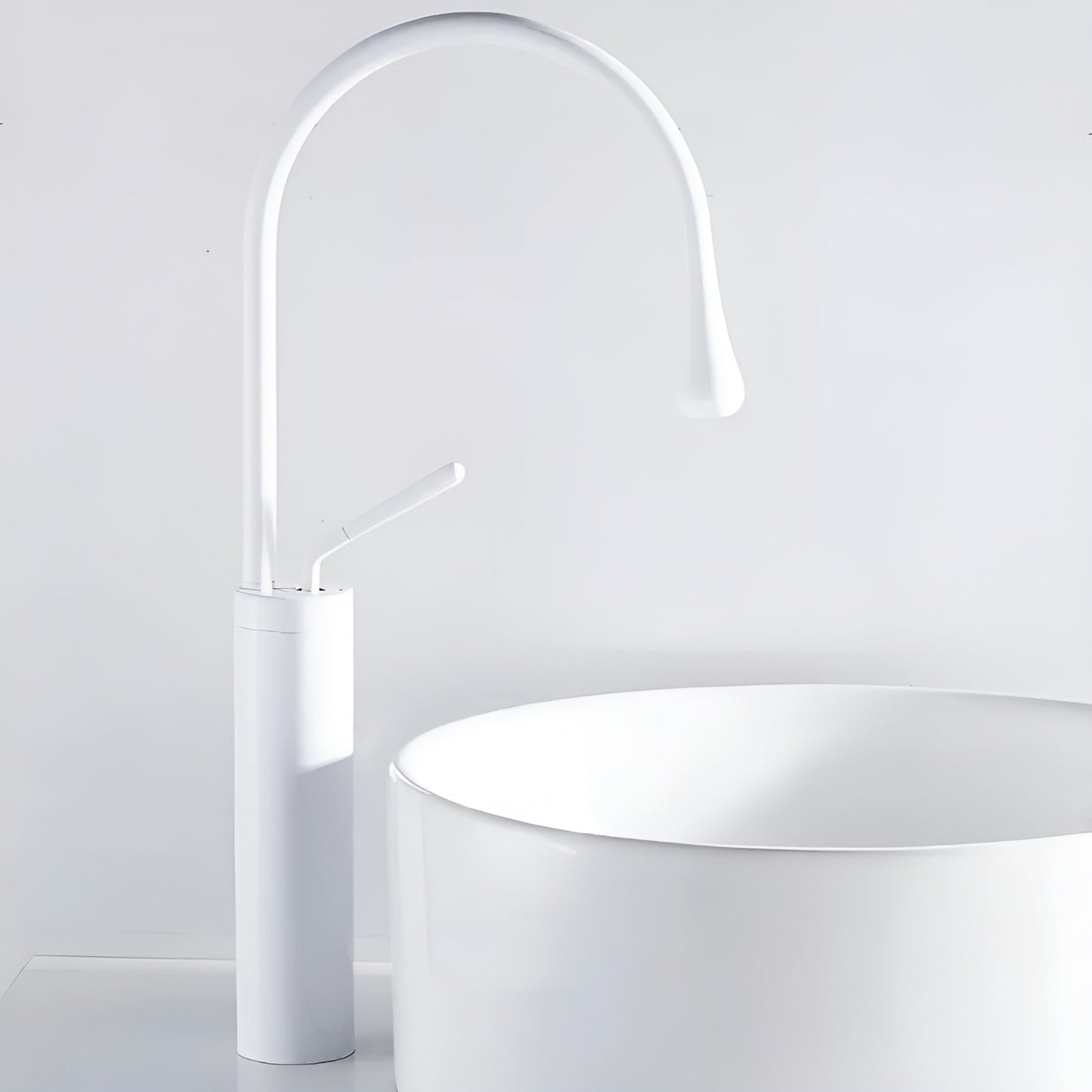 Effortless 360° Faucet Control for a Drip-Free Lifestyle