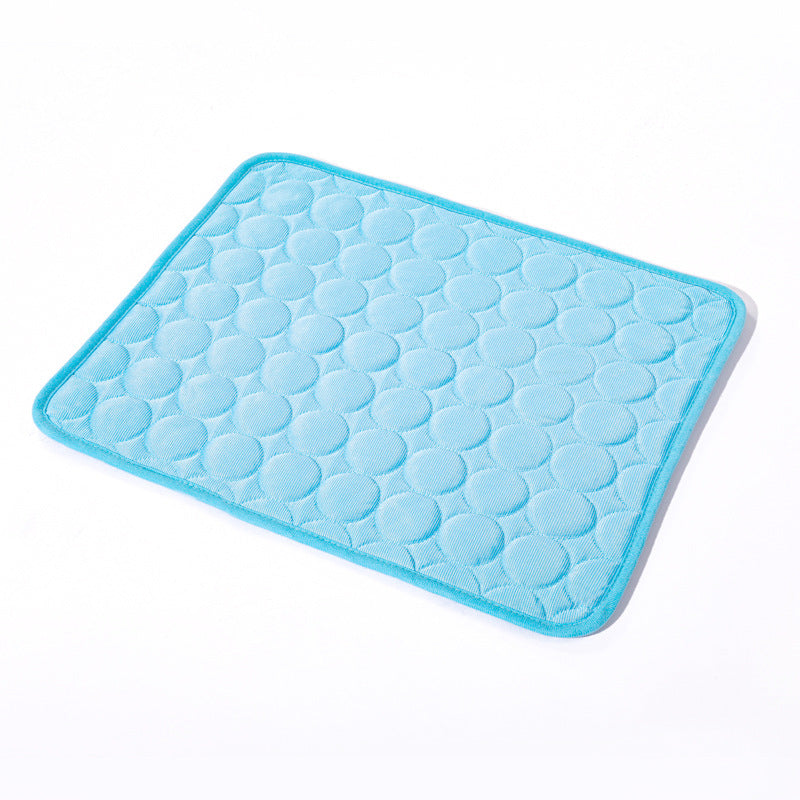 ZuriChill Luxury Pet Cooling Mat | Comfort for Your Furry Friend in Warm Weather