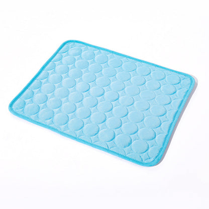 ZuriChill Luxury Pet Cooling Mat | Comfort for Your Furry Friend in Warm Weather