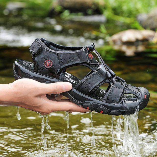 Adventure-Ready Closed-Toe Outdoor Sandals