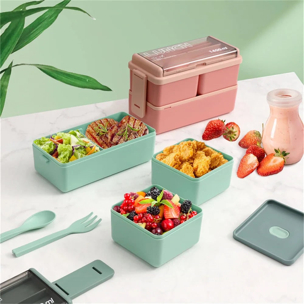 Versatile Dual-Layer Meal Container with Customizable Sections