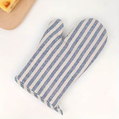 Striped Heat-Resistant Oven Mittens – Non-Slip Kitchen Gloves