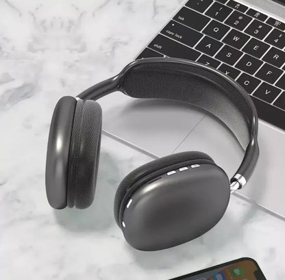 Bluetooth Headphones - Lightweight Design with Deep Bass and Clear Treble