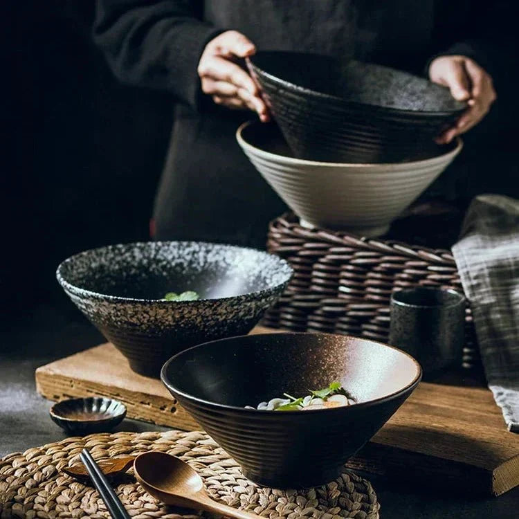 Handcrafted Ceramic Ramen Bowl – Japanese Style