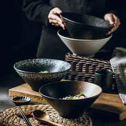 Handcrafted Ceramic Ramen Bowl – Japanese Style