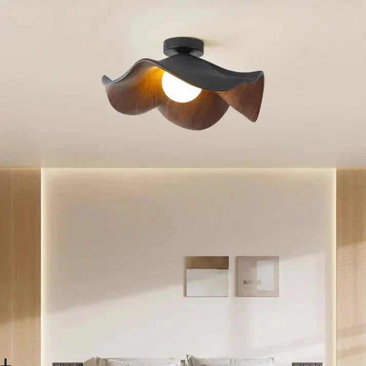 Scandinavian Wooden Pendant Light - Lotus Flower Style