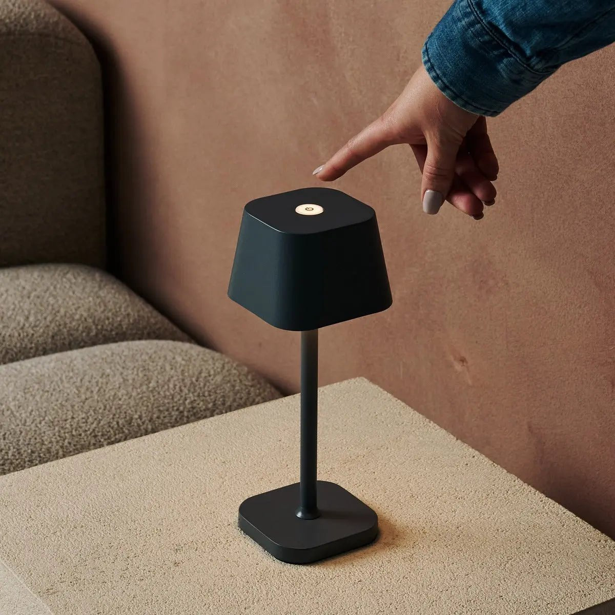 Modern Stone Grey Table Lamp – Rechargeable and Dimmable