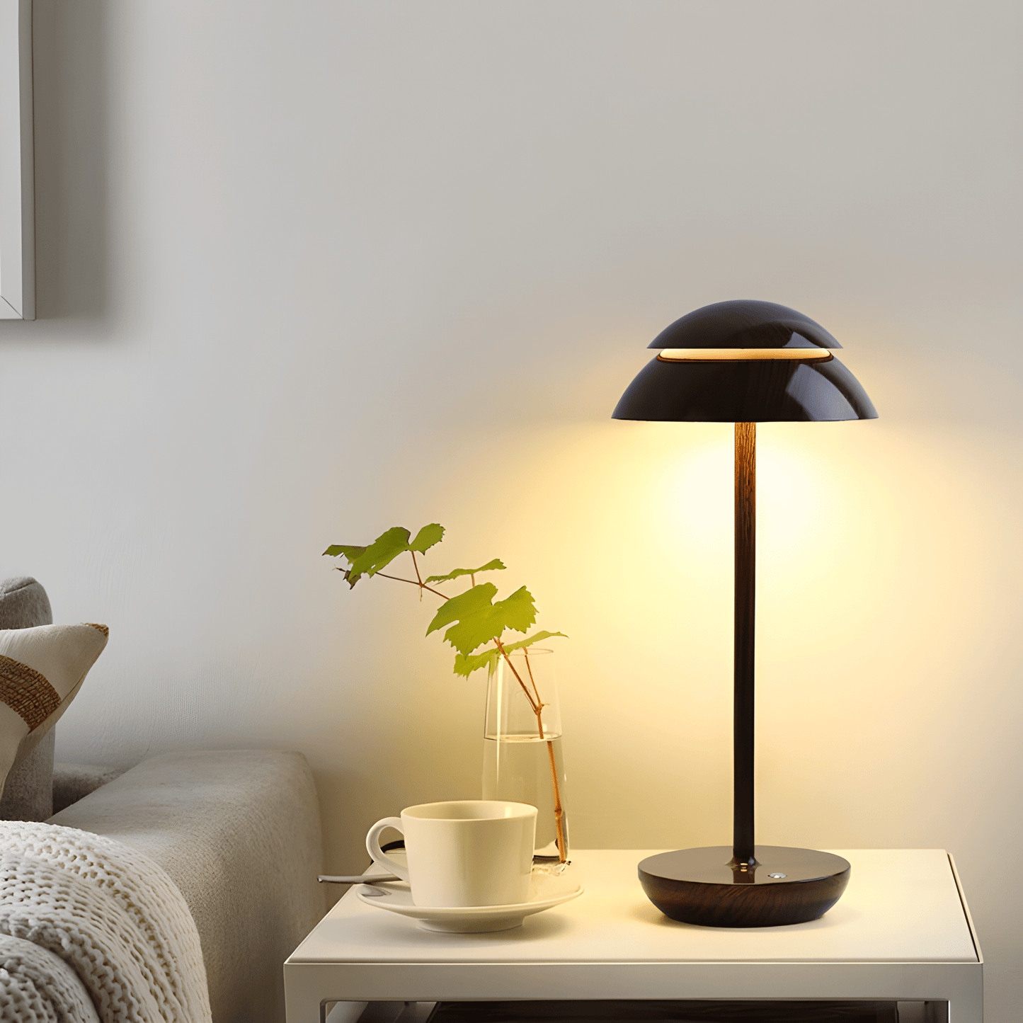 Modern Cordless Table Lamp with Soft Glow - Stylish Design