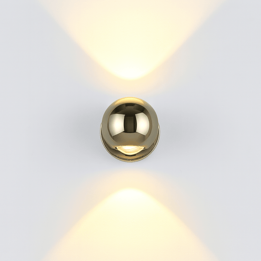 Modern Wall Light with 180° Swivel LED - Elegant and Versatile Design