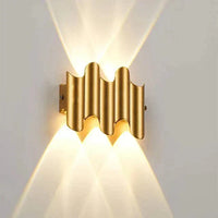 Gold casing 5W