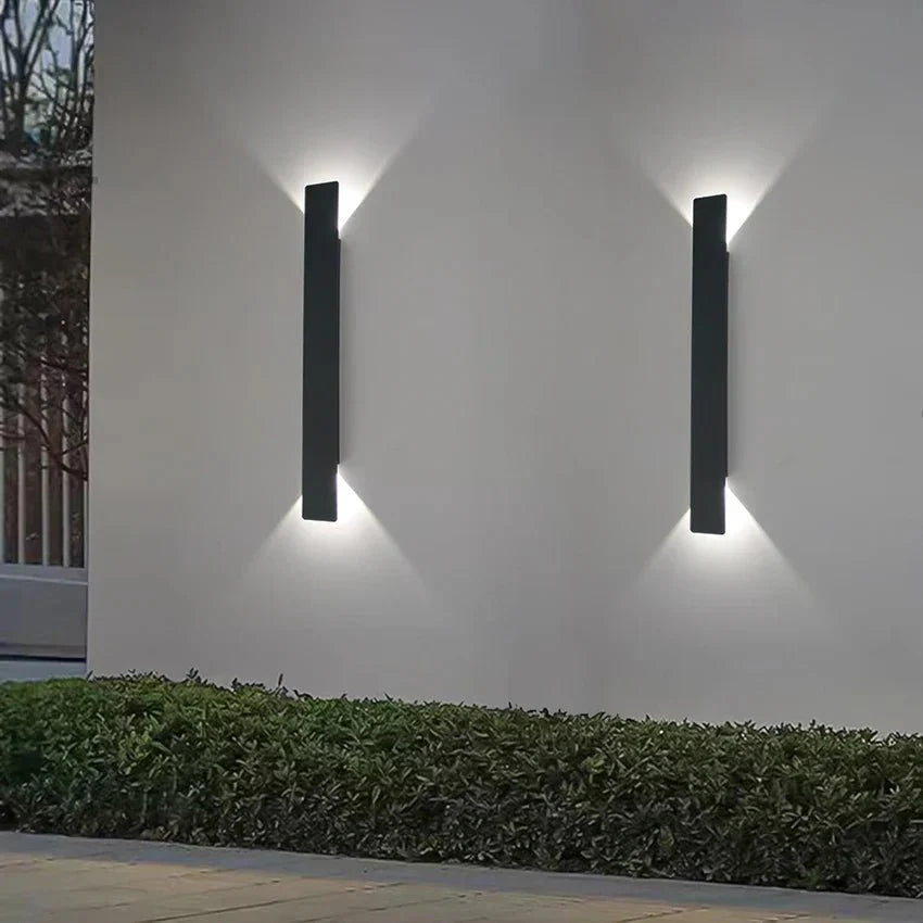 Elegant LED Wall Light - Stylish Design for Home Decor