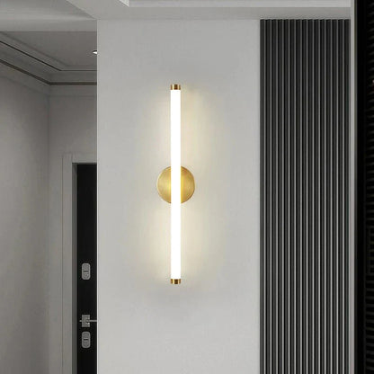 Elegant Gold Acrylic Wall Light - Chic Home Illumination Fixture