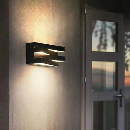 Outdoor LED Wall Light for Garden & Villa - Aluminum Fixture