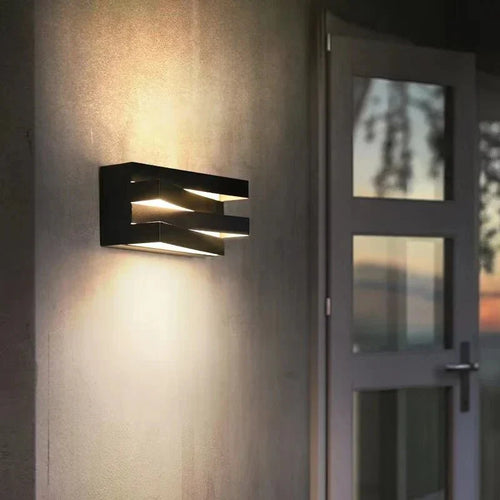 Outdoor LED Wall Light for Garden & Villa - Aluminum Fixture