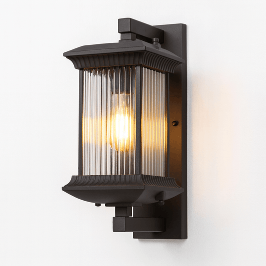 Outdoor Classic Metal Wall Light – Waterproof Fixture for Walls