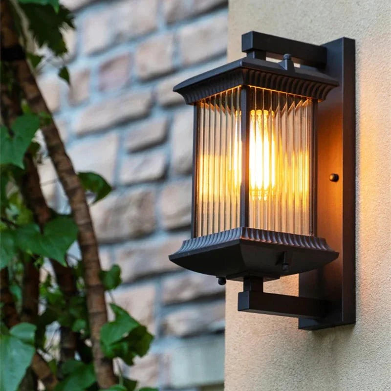 Outdoor Classic Metal Wall Light – Waterproof Fixture for Walls