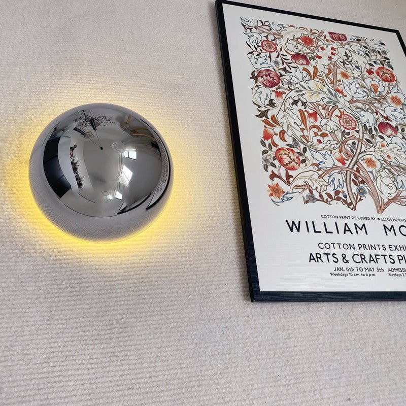Medieval Style Wall Lamp - Elegant Design for Classic Home Decor
