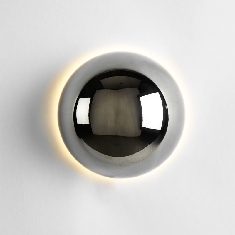 Medieval Style Wall Lamp - Elegant Design for Classic Home Decor