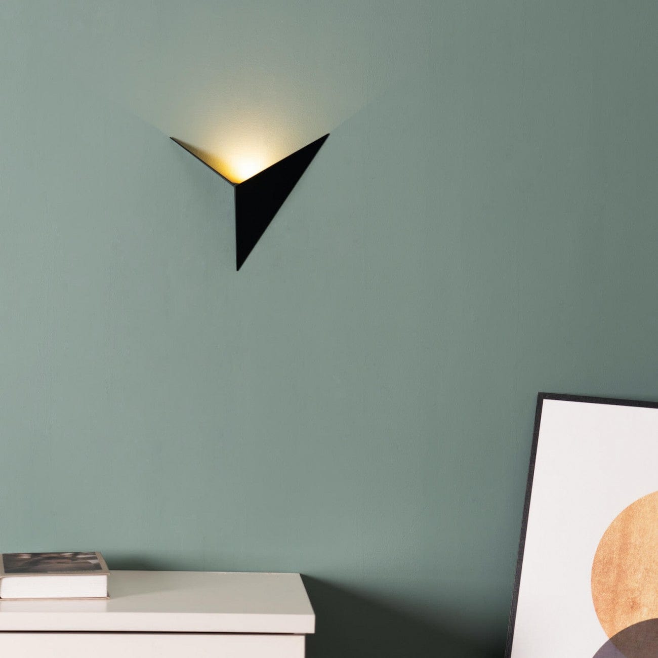 Modern Slim LED Wall Light – Minimalist Design for Contemporary Decor