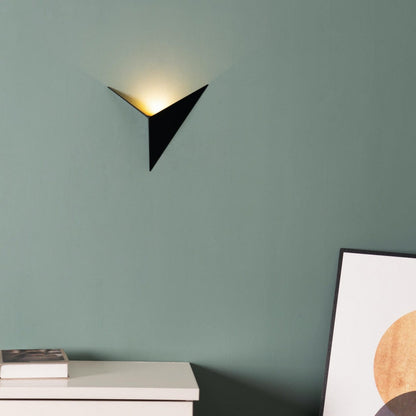 Modern Slim LED Wall Light – Minimalist Design for Contemporary Decor