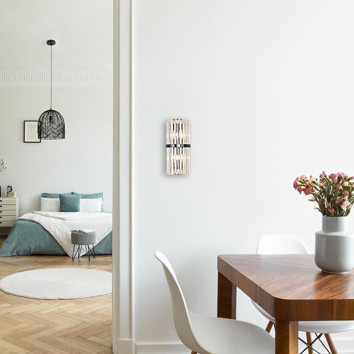 Contemporary Wall Light in Stainless Steel with Modern Aesthetic