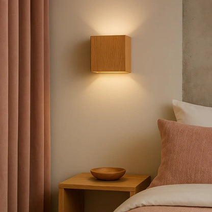 Sleek Wall Light Fixture with Modern Cube Design