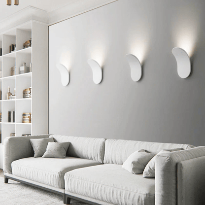 Scandinavian Design Wall Lamp - Modern and Functional Lighting