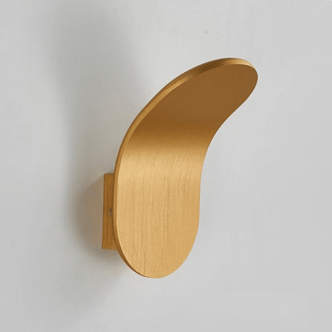 Scandinavian Design Wall Lamp - Modern and Functional Lighting