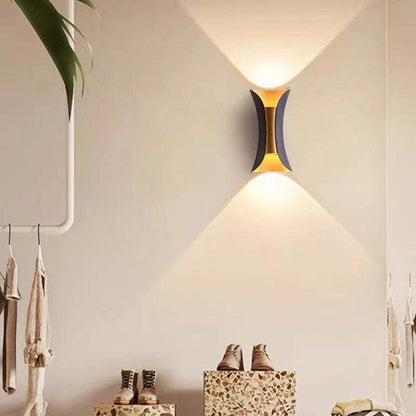 Waterproof LED Outdoor Wall Light - Durable and Stylish Illumination