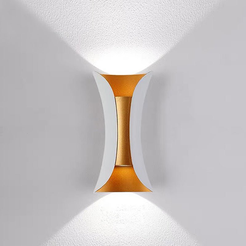 Waterproof LED Outdoor Wall Light - Durable and Stylish Illumination