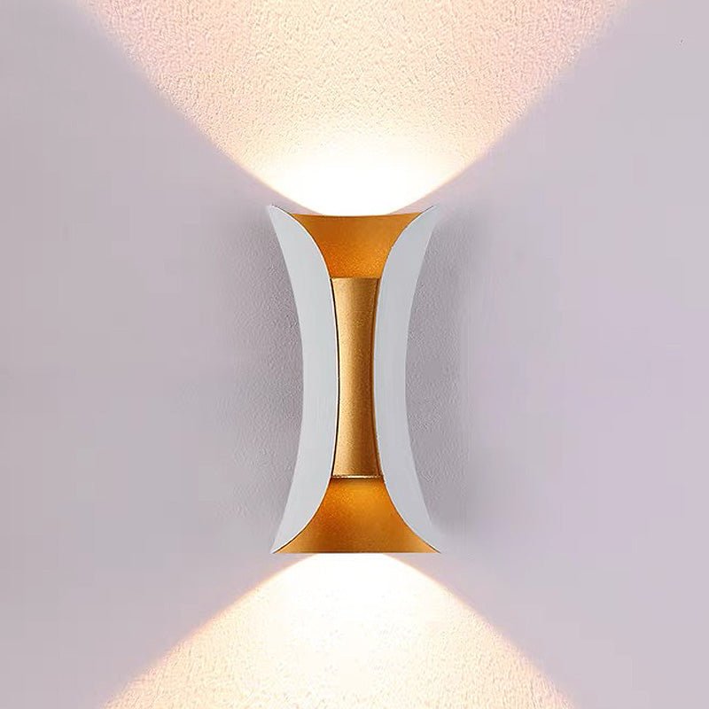 Waterproof LED Outdoor Wall Light - Durable and Stylish Illumination
