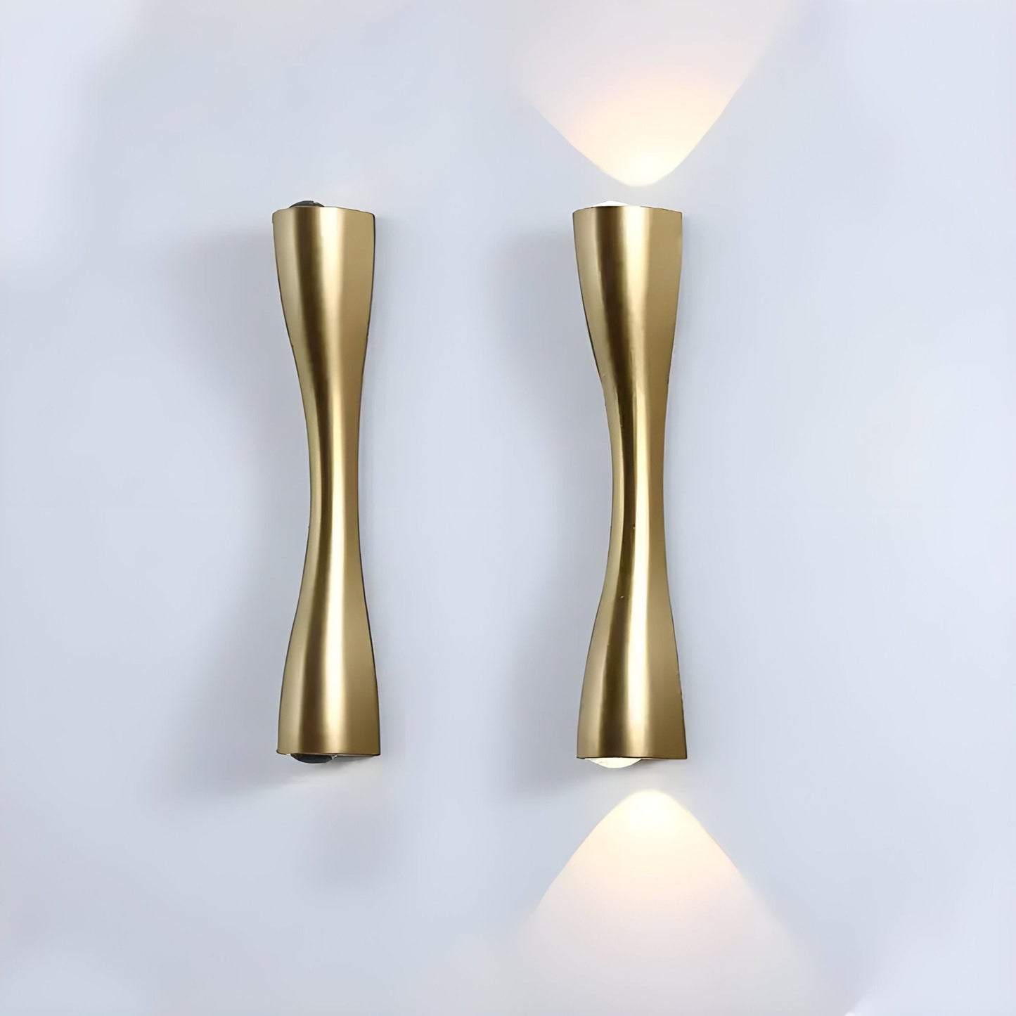 Waterproof LED Wall Light - Stylish Minimalist Design for Contemporary Areas