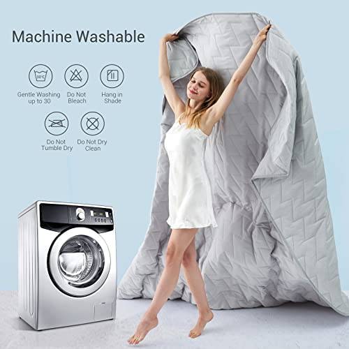 Ultra-Light Cooling Comforter with Dual-Texture Design for Summer