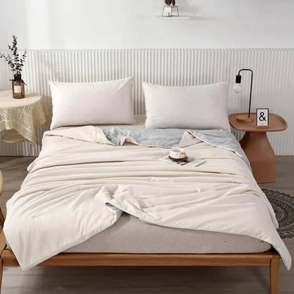 Lightweight Summer Comforter for Ultimate Nighttime Relief