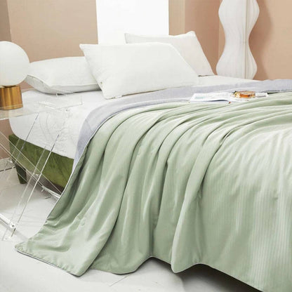 Lightweight Summer Comforter for Ultimate Nighttime Relief