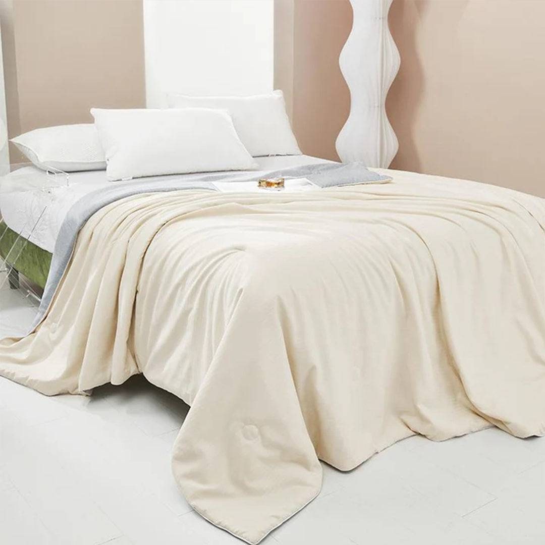 Lightweight Summer Comforter for Ultimate Nighttime Relief